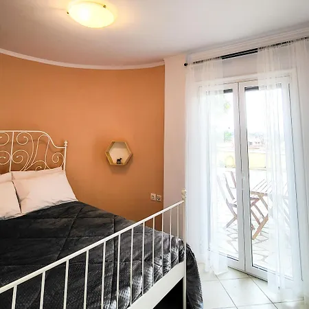 Apartment Martaki House - Corfu Town Alepou